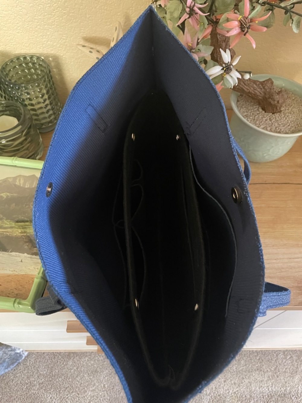 Navy Blue Leather-Textured Tote Bag with Tassel - Picture 4 of 5